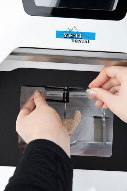 Digi E Mill 3 – Aligner-Fräsmaschine (3+1 Achsen)